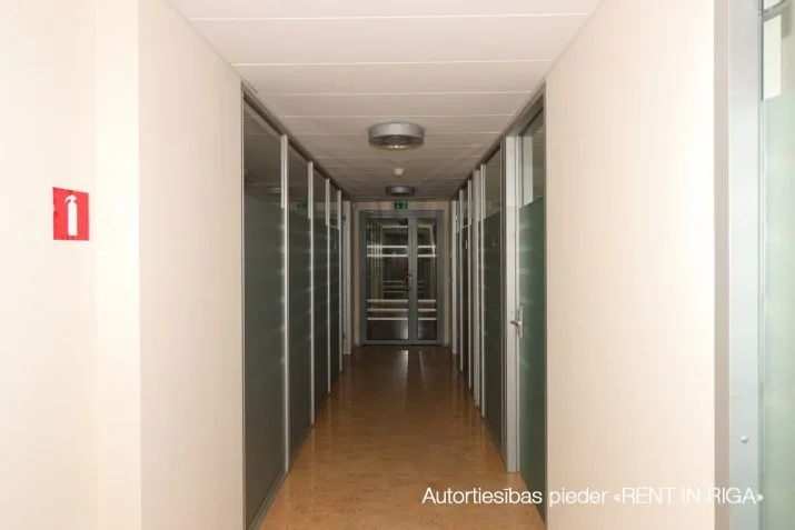 Аренда коммерческой недвижимости, Biroju улица 10, Rīga, Kreisais krasts, Šampēteris / 9 278 € 9