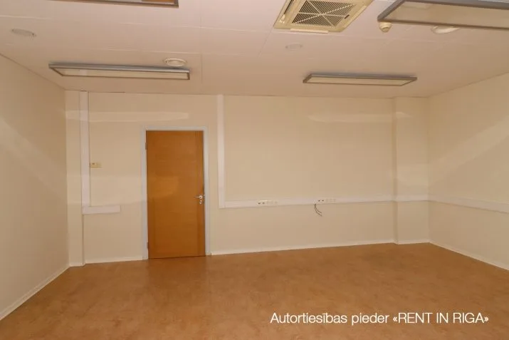 Аренда коммерческой недвижимости, Biroju улица 10, Rīga, Kreisais krasts, Šampēteris / 9 278 € 11
