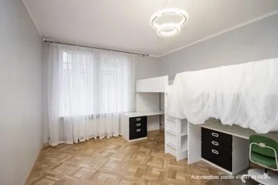 Izīrē dzīvokli, Skolas iela 4, Rīga, Centrs / 1500 € 8