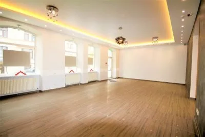 commercial premises For Rent, Skolas street 14, Rīga, Labais krasts, Centrs / 2 000 € 1