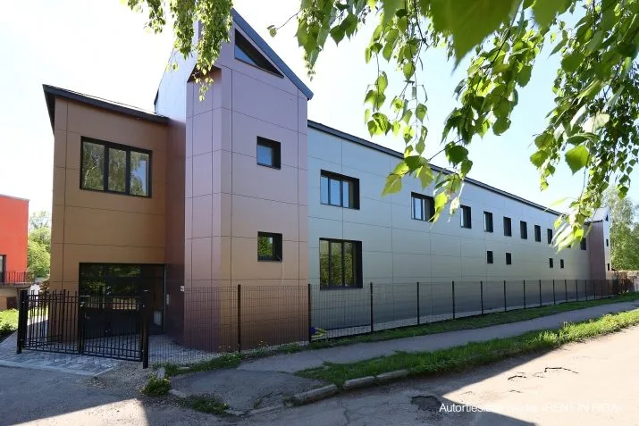 Tvaika iela 3 1