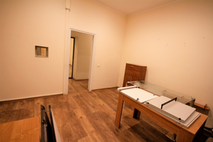 Izīrē biroju, Dzirnavu iela 62, Rīga, Labais krasts, Centrs / 690 € 9