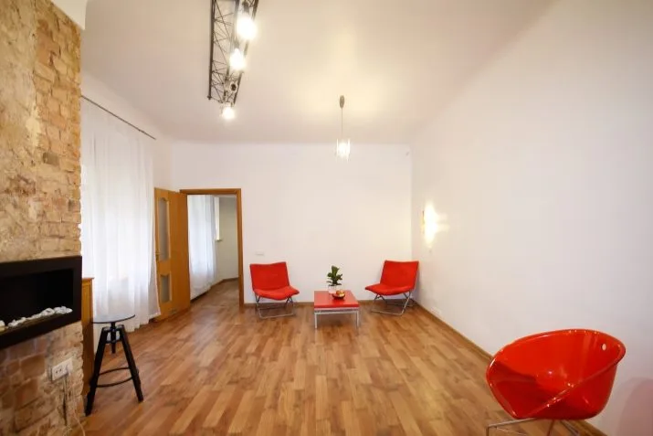 Krišjāņa Valdemāra iela 39 4