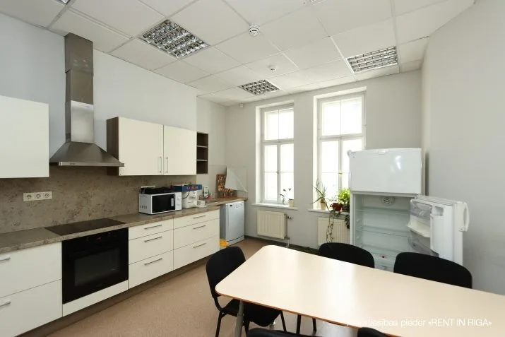Izīrē biroju, Vīlandes iela 3, Rīga, Labais krasts, Centrs / 1 235 € 20