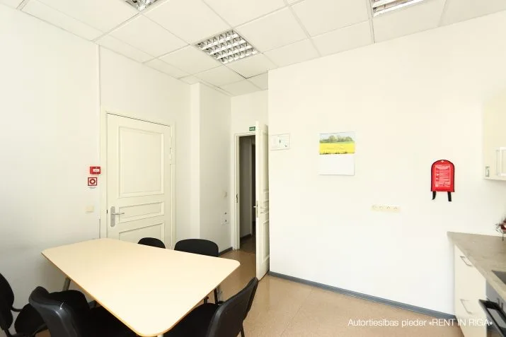 Izīrē biroju, Vīlandes iela 3, Rīga, Labais krasts, Centrs / 1 235 € 16