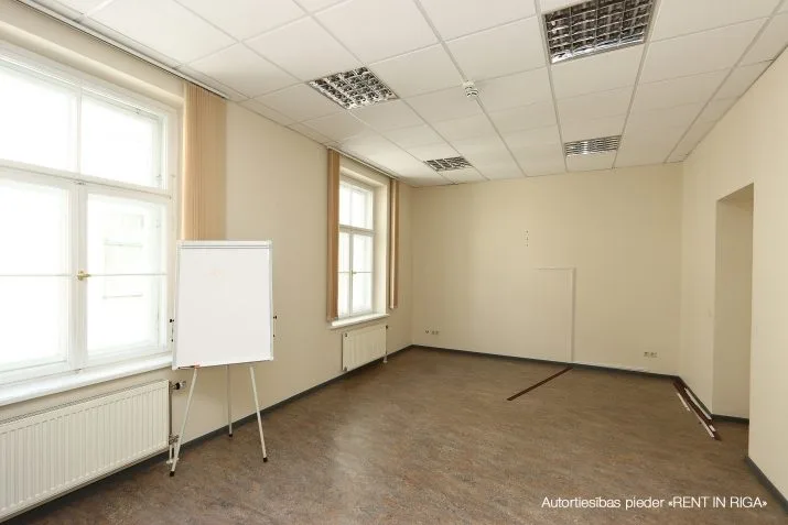 Izīrē biroju, Vīlandes iela 3, Rīga, Labais krasts, Centrs / 1 235 € 19