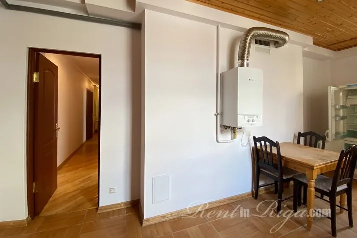 Pārdod dzīvokli, Raiņa bulvāris 3, Rīga, Labais krasts, Centrs / 152 400 € 11