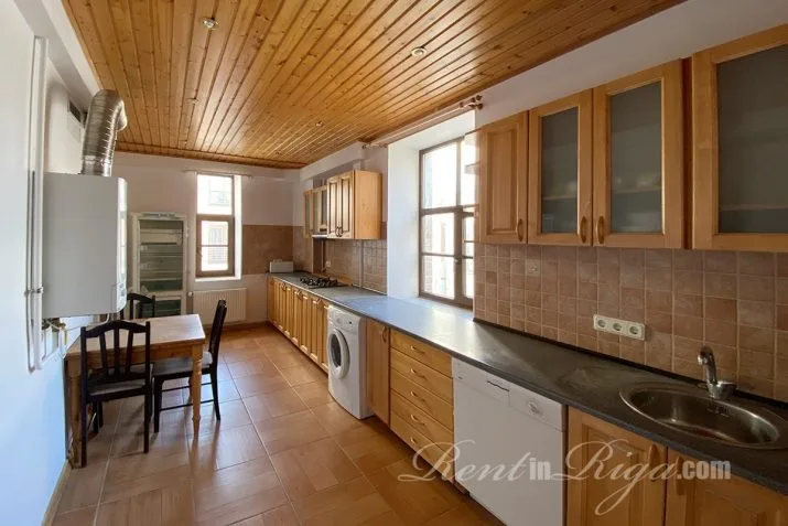 Pārdod dzīvokli, Raiņa bulvāris 3, Rīga, Labais krasts, Centrs / 152 400 € 8