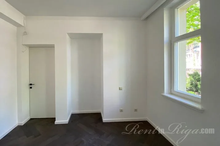 Pārdod dzīvokli, Siguldas prospekts 48, Rīga, Labais krasts, Mežaparks / 295 000 € 14