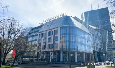 Pārdod tirdzniecības telpas, Republikas laukums iela 3, Rīga / 330 000 € 5