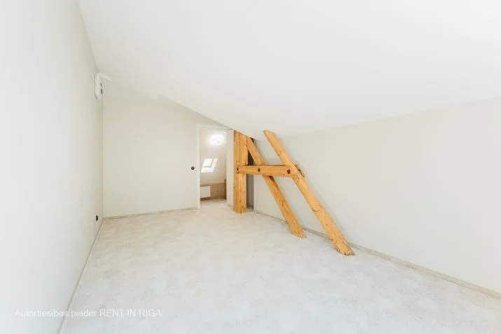Pārdod dzīvokli, Hamburgas iela 16, Rīga, Labais krasts, Mežaparks / 158 400 € 8