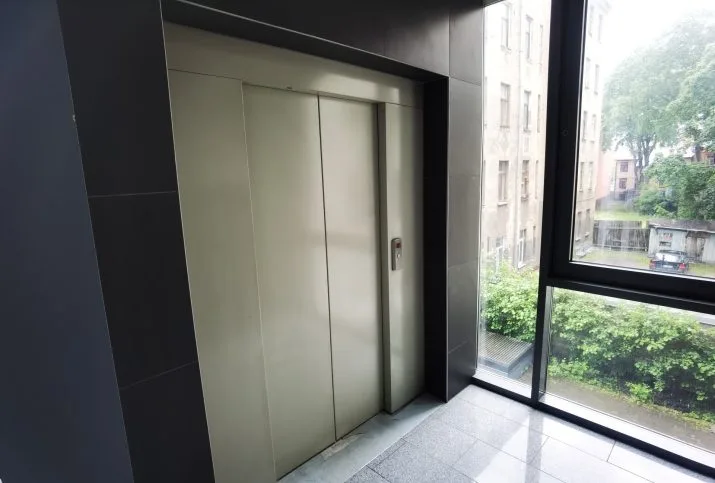 Apartment For Rent, Alauksta iela street 9, Rīga, Labais krasts, Centrs / 690 € 15