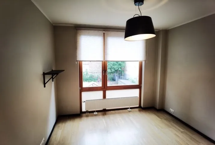 Apartment For Rent, Alauksta iela street 9, Rīga, Labais krasts, Centrs / 690 € 10