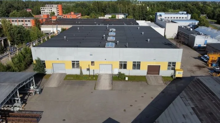 Institūta iela 1 3
