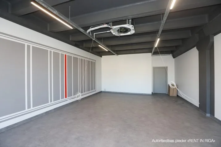 Warehouse facilities For Rent, Brīvības gatve street 201, Rīga, Labais krasts, Teika / 14 060 € 11