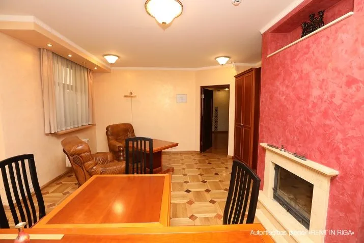 Pārdod namīpašums, Pudiķa iela 1, Rīga, Labais krasts, Teika / 550 000 € 18