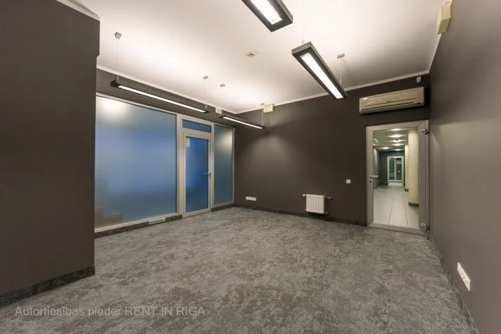Izīrē biroju, Mūkusalas iela 41, Rīga, Kreisais krasts, Pārdaugava (tuvā) / 6 171 € 48