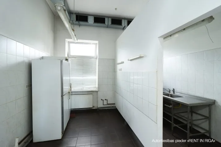 commercial premises For Rent, Brīvības street 401, Rīga, Labais krasts, Jugla / 1 390 € 9