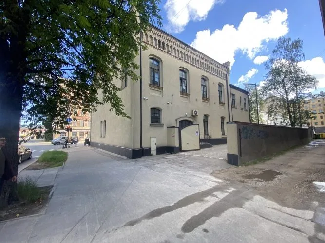 Brīvības iela 186 2