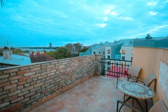 Pārdod dzīvokli, Peitavas iela 5, Rīga, Labais krasts, Centrs / 250 000 € 10
