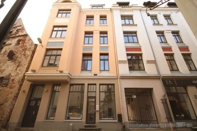 Pārdod dzīvokli, Peitavas iela 5, Rīga, Labais krasts, Centrs / 250 000 € 20