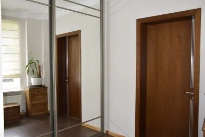 Izīrē māju, Rīgas iela 7, Jūrmala, Majori / 4 000 € 18