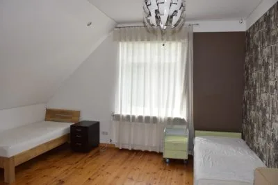 Izīrē māju, Rīgas iela 7, Jūrmala, Majori / 4 000 € 31