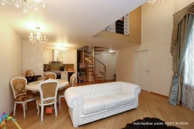 Pārdod dzīvokli, Pulkveža Brieža iela 13, Rīga, Labais krasts, Centrs / 190 000 € 4