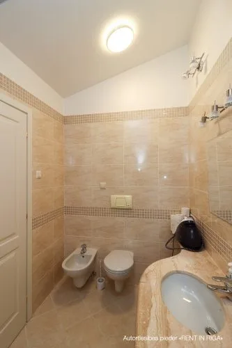 Pārdod dzīvokli, Pulkveža Brieža iela 13, Rīga, Labais krasts, Centrs / 190 000 € 16