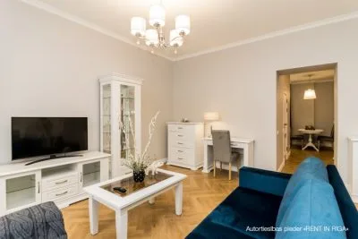 Izīrē dzīvokli, Pērnavas iela 41, Rīga, Labais krasts, Centrs / 1 250 € 5