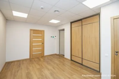 Izīrē biroju, Pernavas iela 41, Rīga, Labais krasts, Centrs / 720 € 5