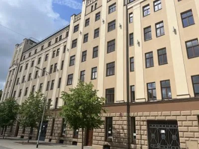 Izīrē biroju, Pernavas iela 41, Rīga, Labais krasts, Centrs / 720 € 7