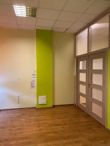 Продажа tорговые помещения, Raina bulvaris 31, Rīga, Labais krasts, Centrs / 220 000 € 2