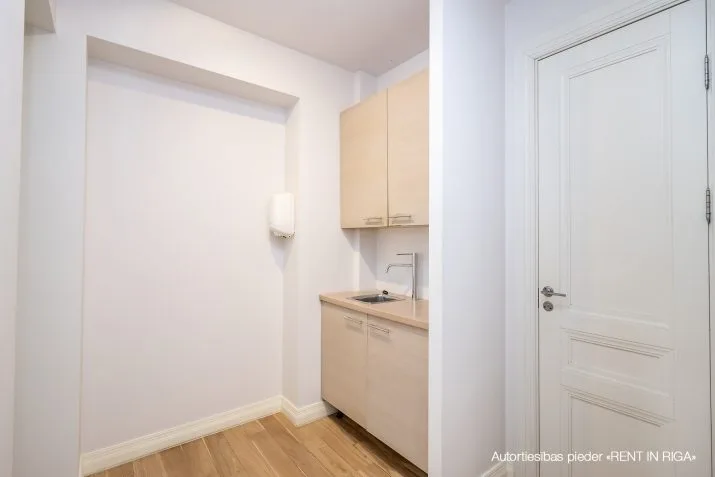 Office For Rent, Krišjāņa Barona street 36, Rīga, Labais krasts, Centrs / 2 500 € 11