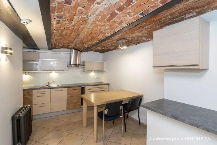 Office For Rent, Krišjāņa Barona street 36, Rīga, Labais krasts, Centrs / 2 500 € 23