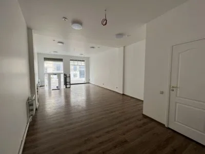 Izīrē tirdzniecības telpas, Barona iela 70, Rīga, Labais krasts, Centrs / 500 € 3