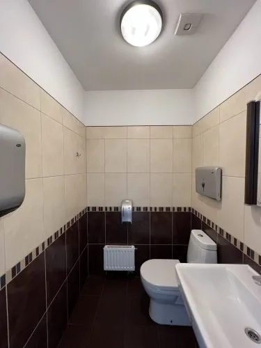 Izīrē biroju, Bērzaunes iela 7, Rīga, Labais krasts, Centrs / 1 590 € 11