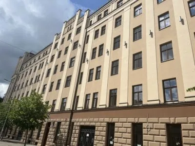 Izīrē biroju, Pērnavas iela 41, Rīga, Labais krasts, Centrs / 1 137 € 8