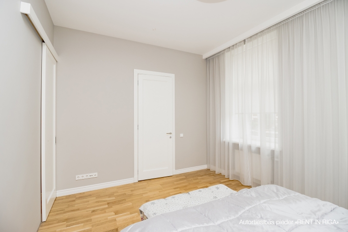 Izīrē dzīvokli, Alfrēda Kalniņa iela 6, Rīga, Labais krasts, Centrs / 1 500 € 7
