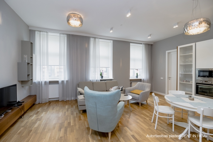 Izīrē dzīvokli, Alfrēda Kalniņa iela 6, Rīga, Labais krasts, Centrs / 1 500 € 4