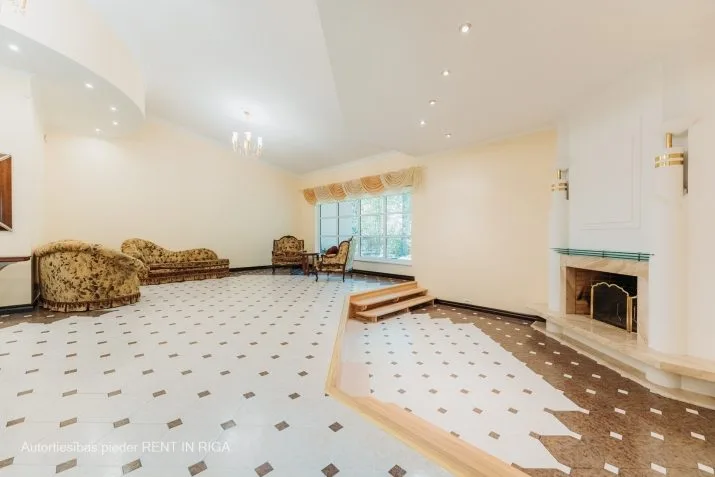 Izīrē māju, Lībekas iela 17, Rīga, Labais krasts, Mežaparks / 3 300 € 12