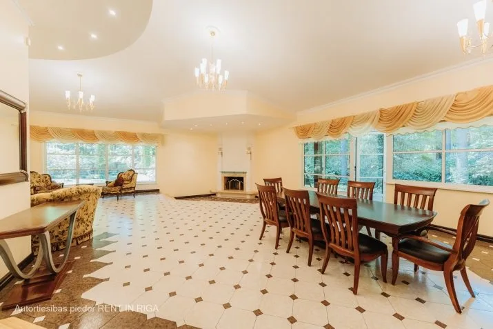 Izīrē māju, Lībekas iela 17, Rīga, Labais krasts, Mežaparks / 3 300 € 10