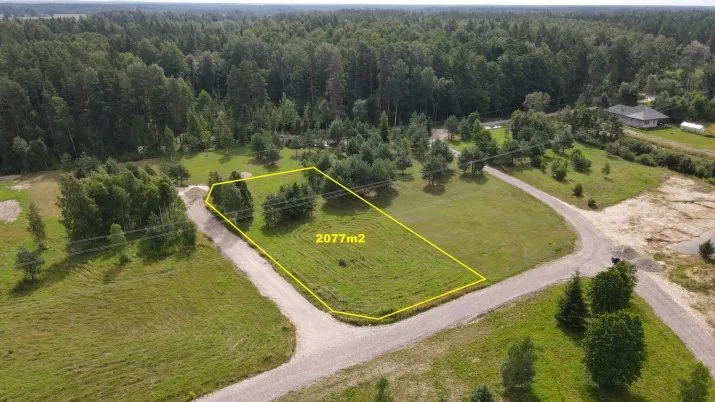 Taureņu iela 2 1