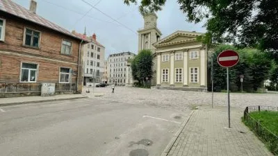 Pārdod dzīvokli, Jēzusbaznīcas iela 9, Rīga, Labais krasts, Centrs / 60 000 € 23