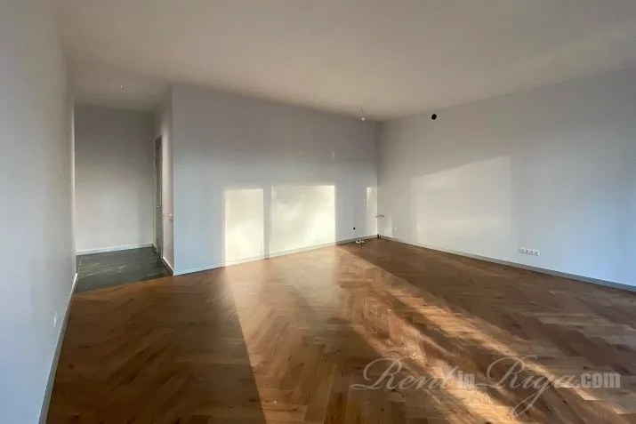 Zvaigžņu iela 4 4