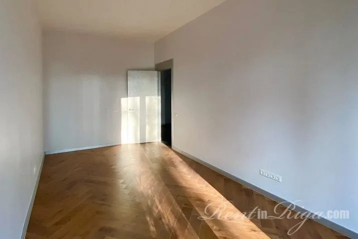 Zvaigžņu iela 4 6