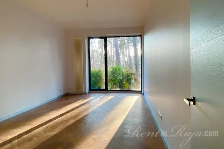 Zvaigžņu iela 4 7