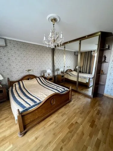 Pārdod dzīvokli, Krišjāņa Valdemāra iela 94, Rīga, Labais krasts, Centrs / 265 000 € 1