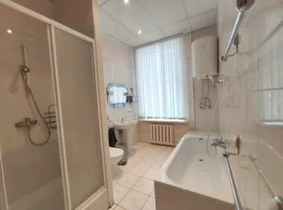 Izīrē biroju, Baznīcas iela 31, Rīga, Labais krasts, Centrs / 1 291 € 7