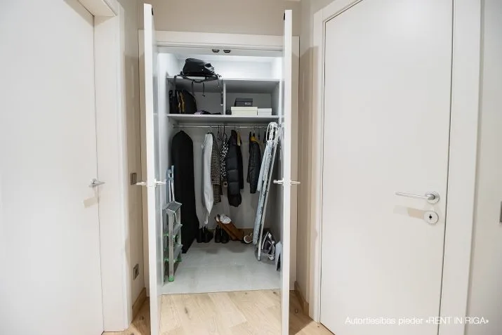 Pārdod dzīvokli, Strēlnieku iela 7, Rīga, Labais krasts, Centrs / 330 000 € 16